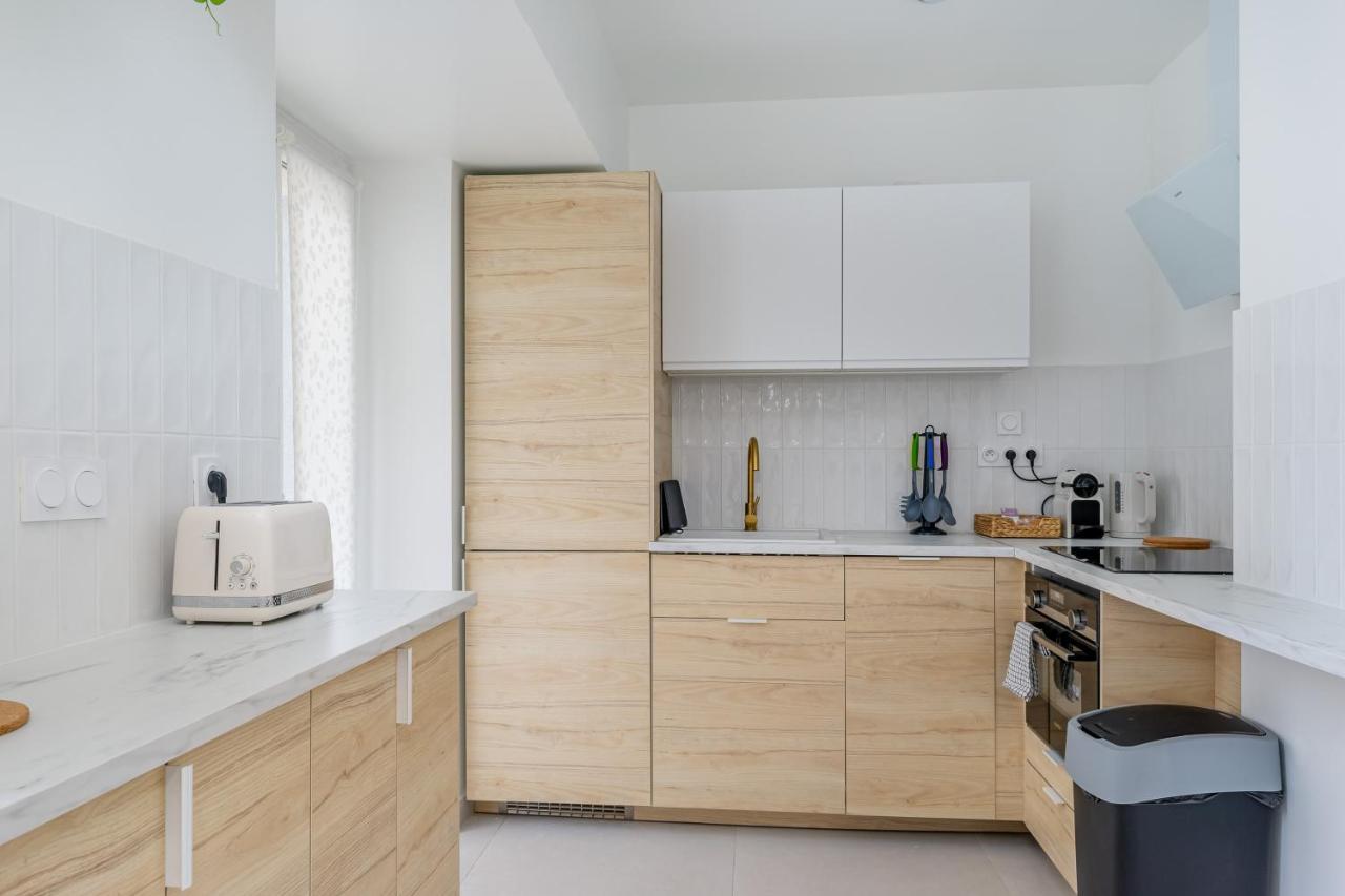 Apartment Spacieux T3 Climatise - Saint Charles & Vieux Port *